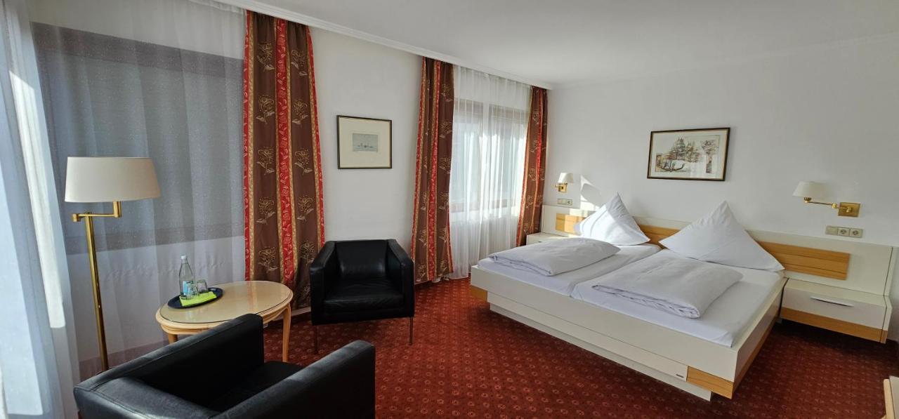 Schwaben Hotel Ebnisee Экстерьер фото